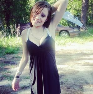 Meet your Posher, Mercedes